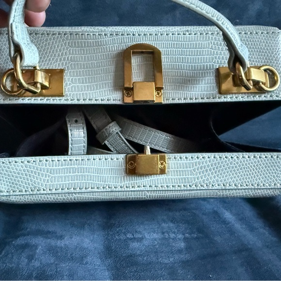 Brandon Blackwood Light Green Textured Lizard Kendrick Trunk - Picture 7 of 8